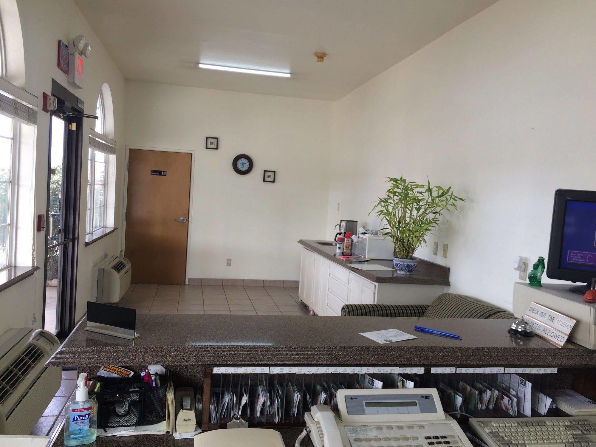 Heights Inn Harker Heights エクステリア 写真